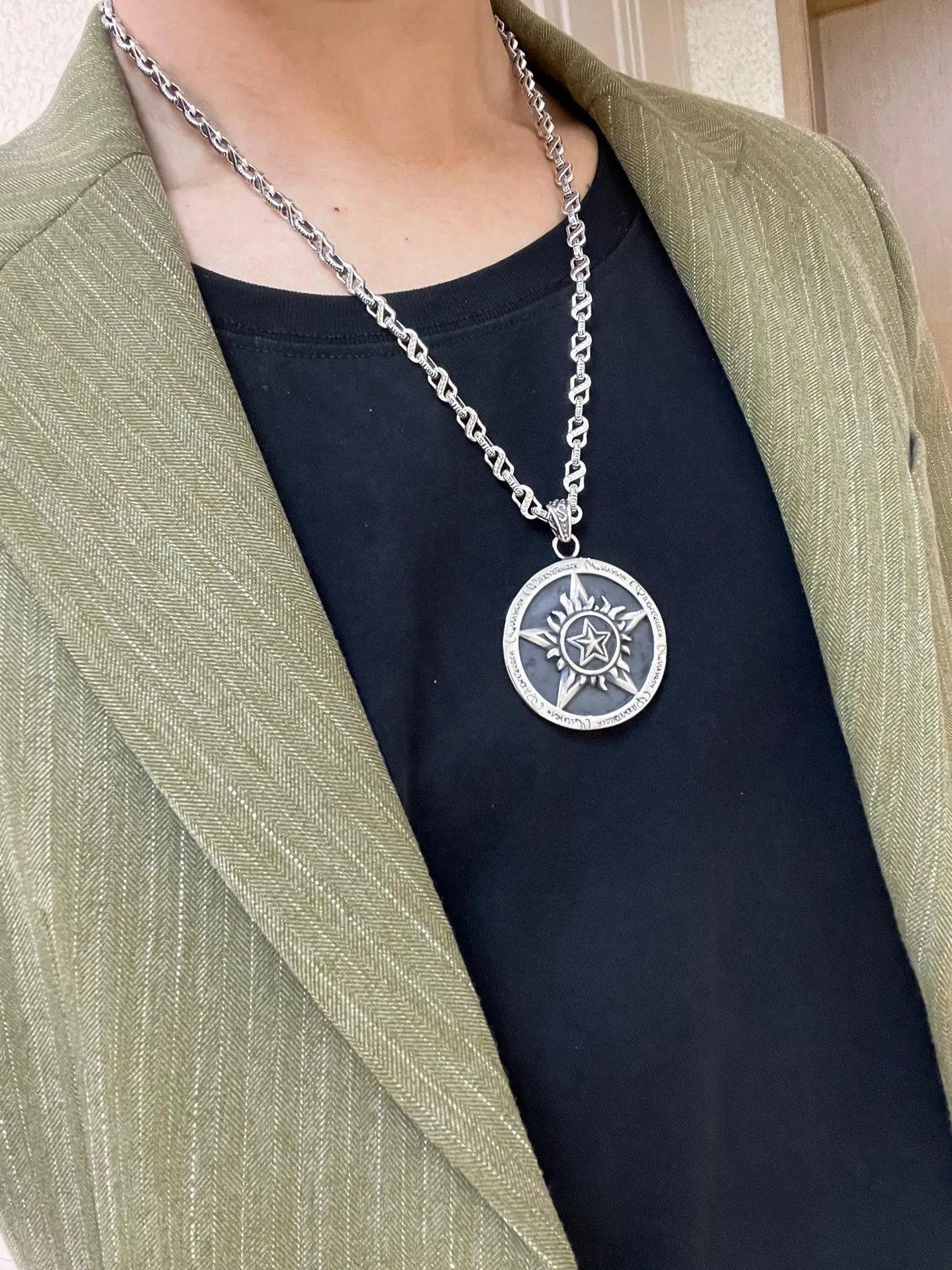 【GUCCI】ネックレス、新しいネックレス万能シンプルファッションオーナメント