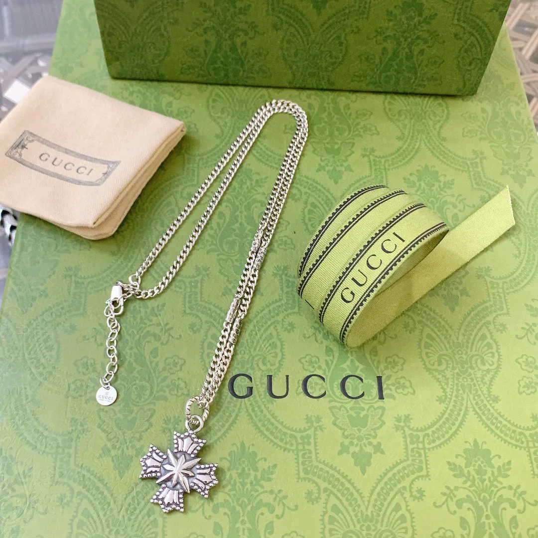 【GUCCI】ネックレス、新しいネックレス万能シンプルファッションオーナメント