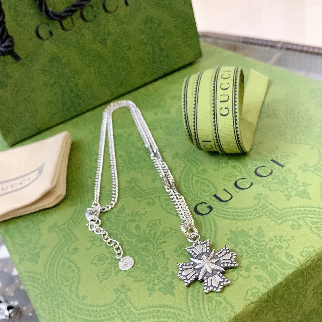 【GUCCI】ネックレス、新しいネックレス万能シンプルファッションオーナメント