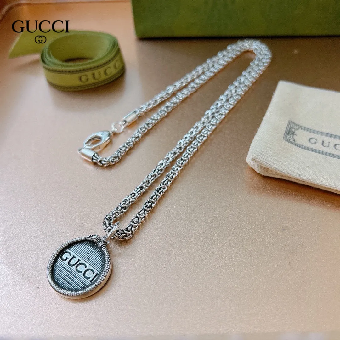 【GUCCI】ネックレス、新しいネックレス万能シンプルファッションオーナメント