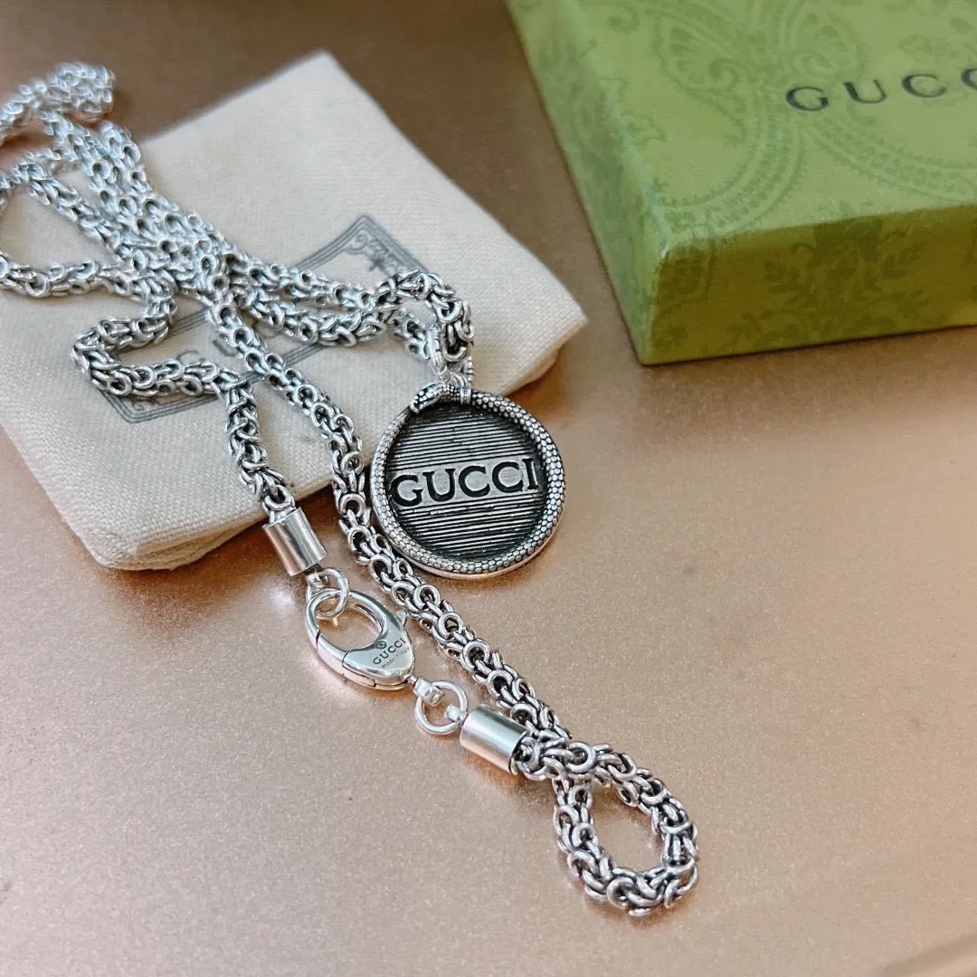 【GUCCI】ネックレス、新しいネックレス万能シンプルファッションオーナメント