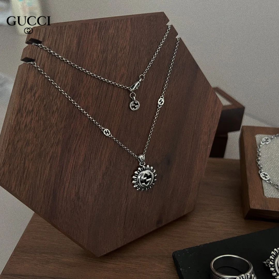 【GUCCI 】ネックレス、新しいネックレス万能シンプルファッションオーナメント