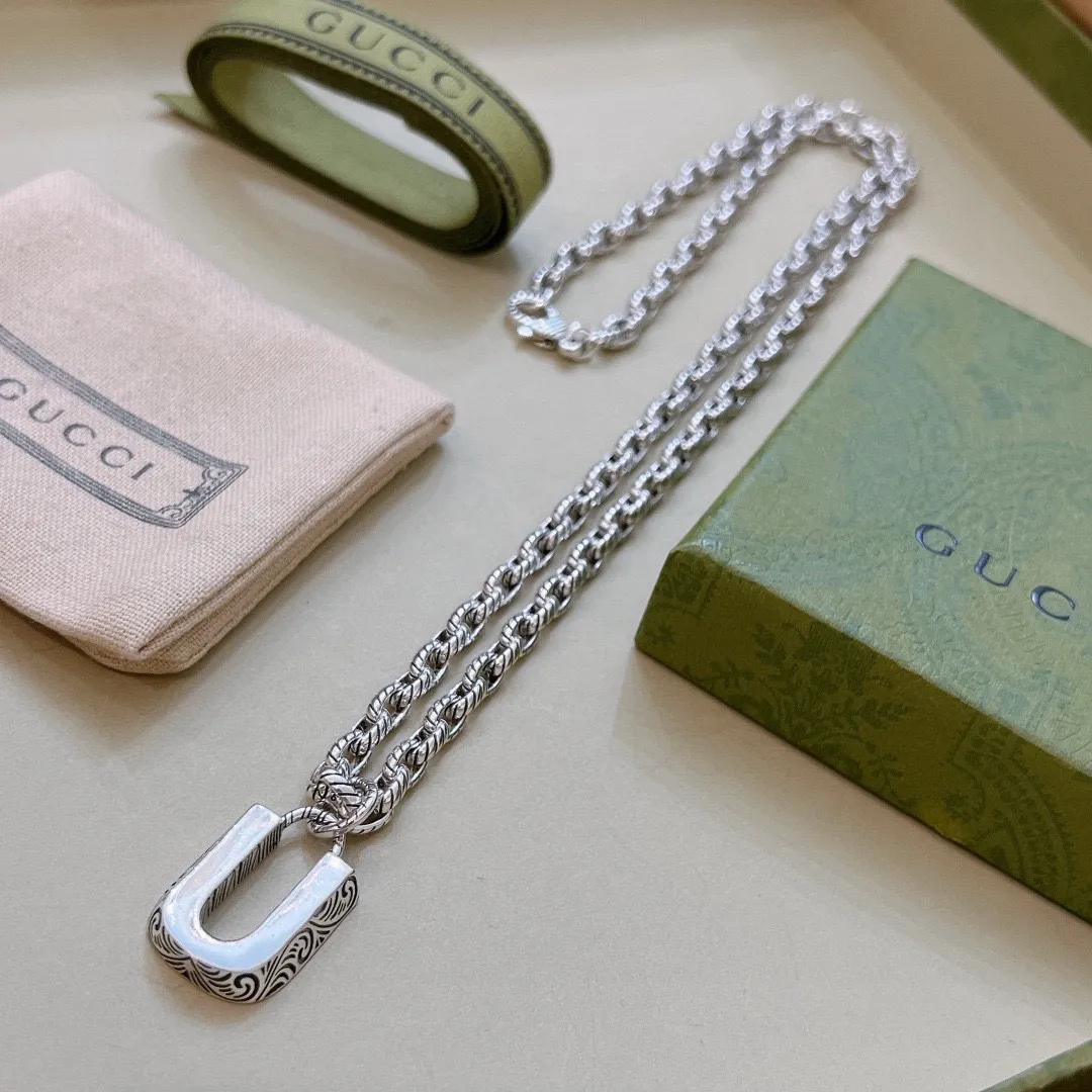 【GUCCI 】ネックレス、新しいネックレス万能シンプルファッションオーナメント