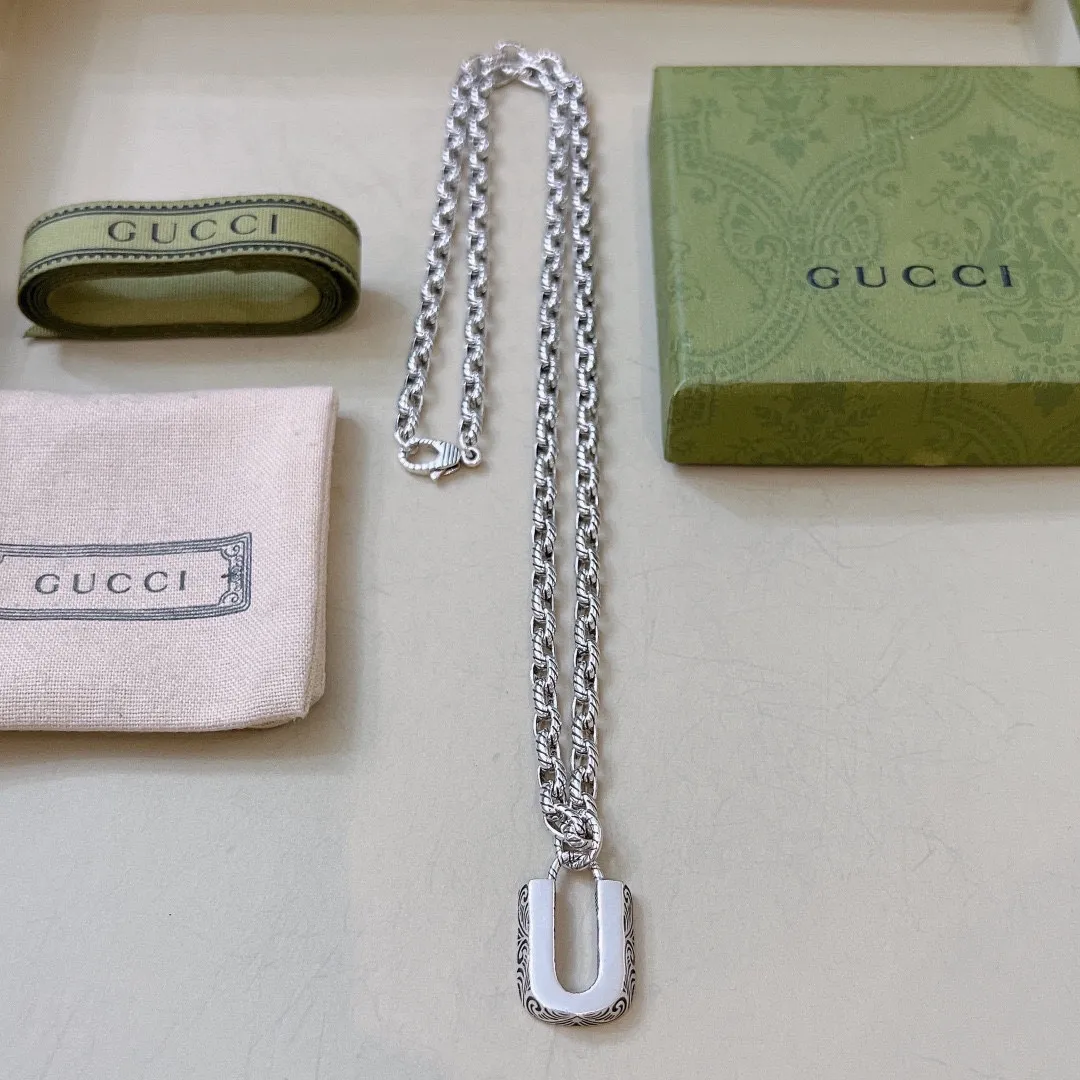 【GUCCI 】ネックレス、新しいネックレス万能シンプルファッションオーナメント