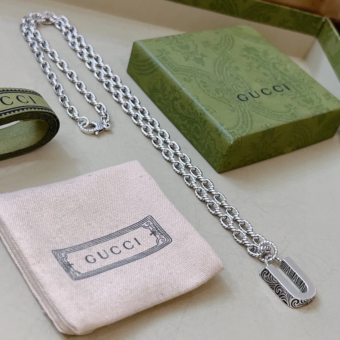【GUCCI 】ネックレス、新しいネックレス万能シンプルファッションオーナメント