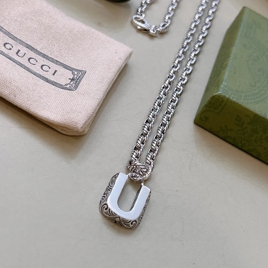【GUCCI 】ネックレス、新しいネックレス万能シンプルファッションオーナメント