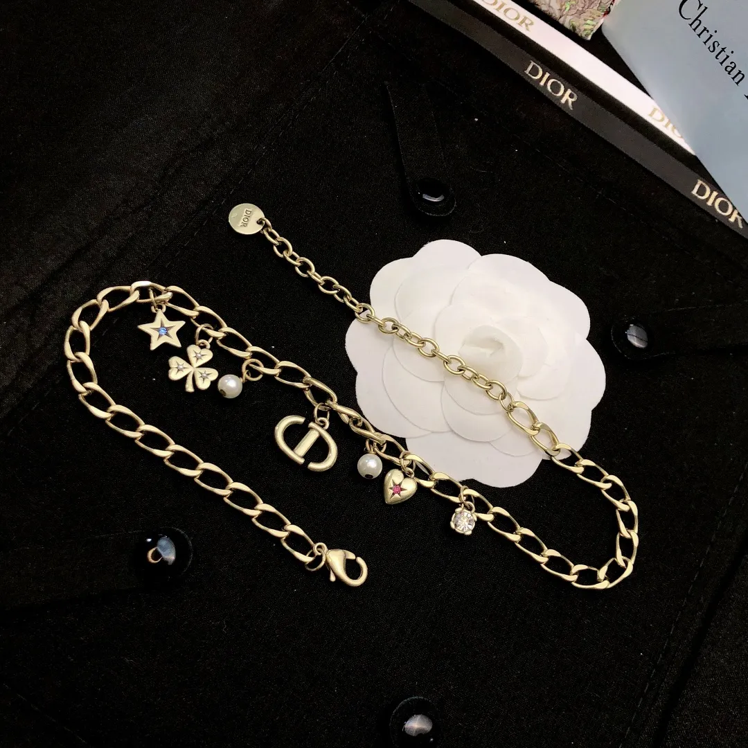 【DIOR】ネックレス、新しいネックレス万能シンプルファッションオーナメント  250301
