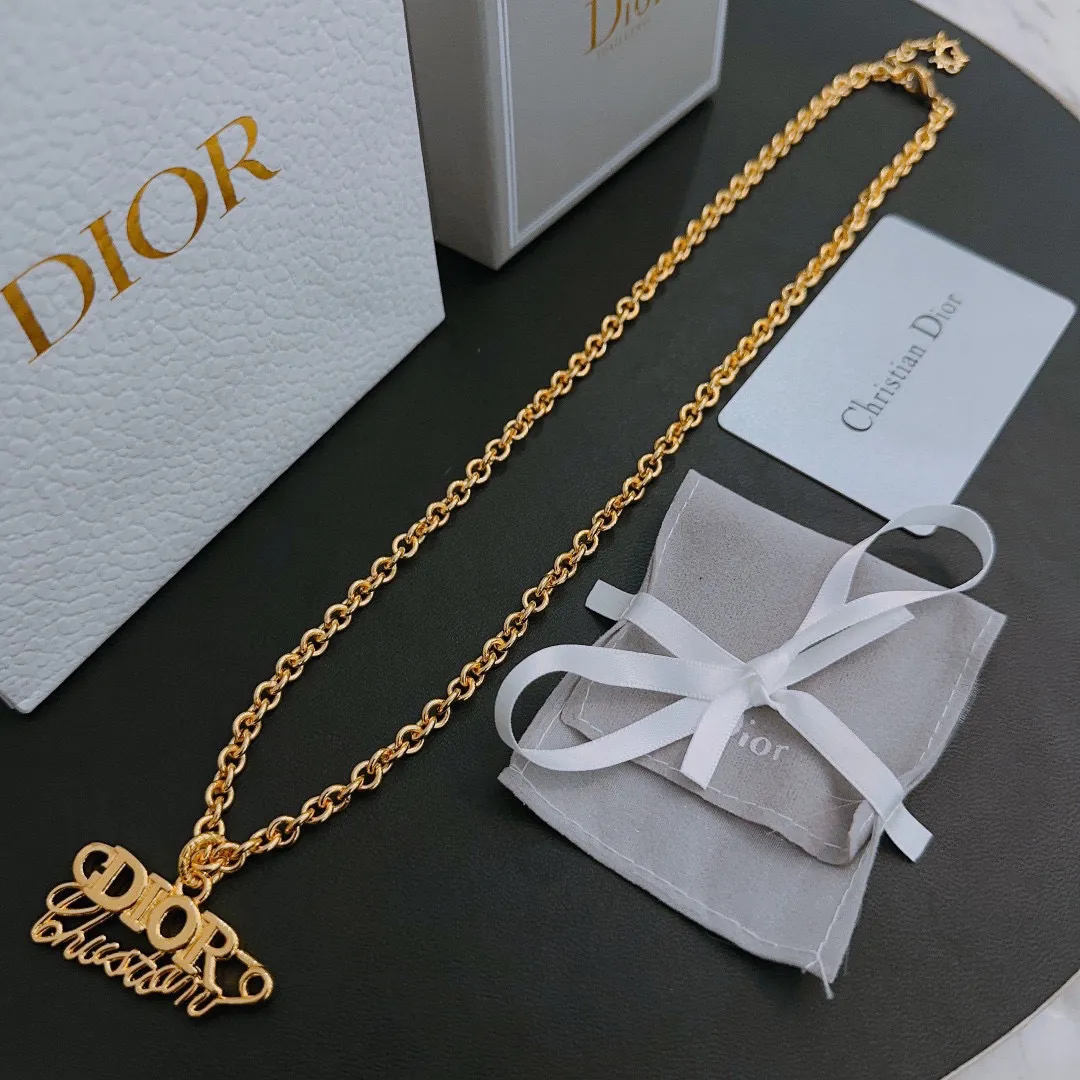 【DIOR】ネックレス、新しいネックレス万能シンプルファッションオーナメント  250301