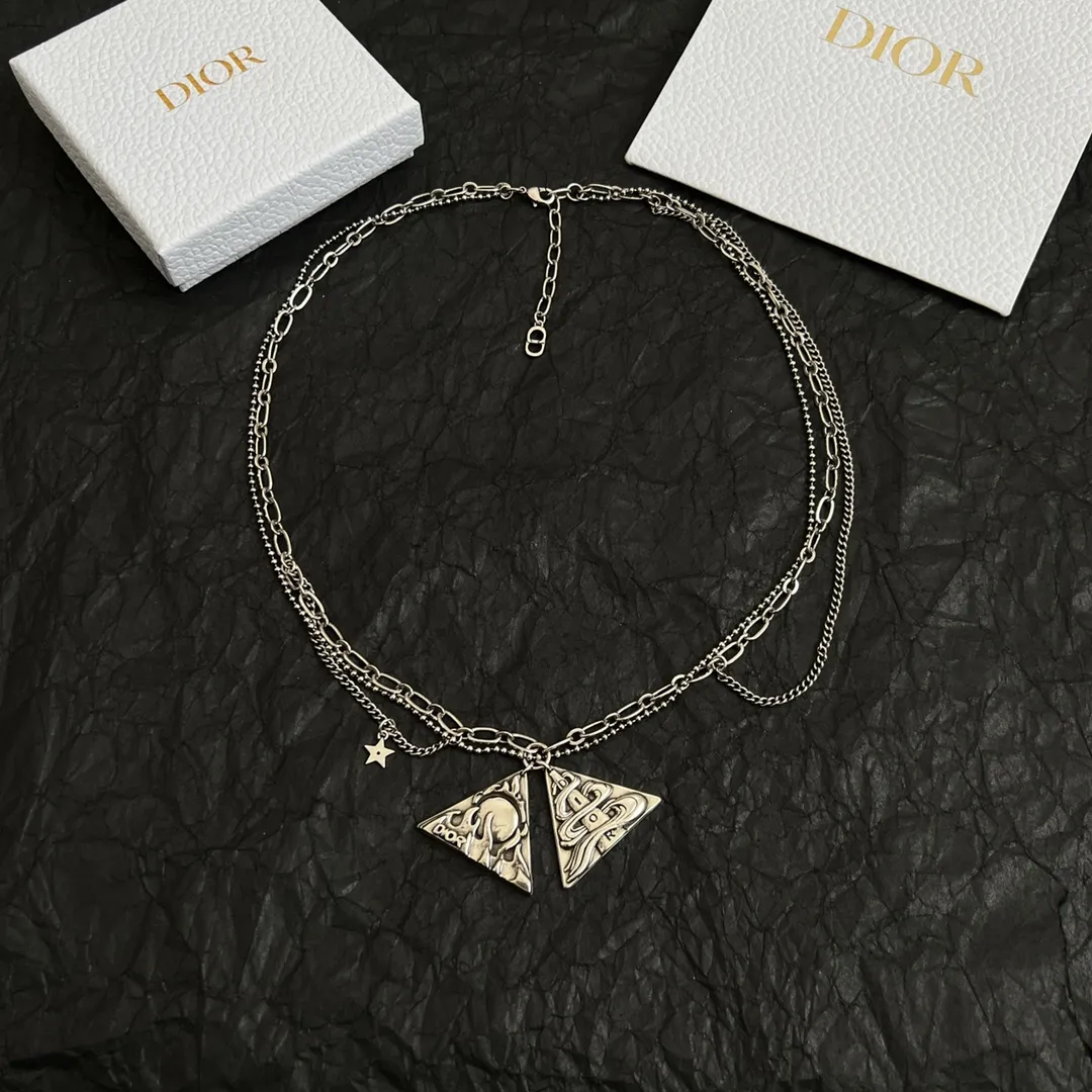 【DIOR】ネックレス、新しいネックレス万能シンプルファッションオーナメント  250301