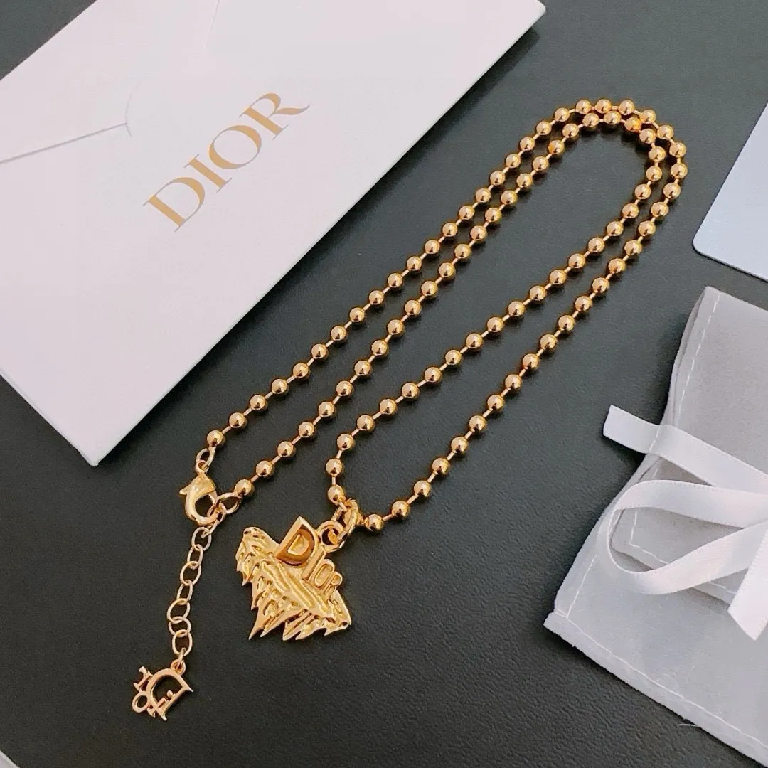 【DIOR】ネックレス、新しいネックレス万能シンプルファッションオーナメント240812