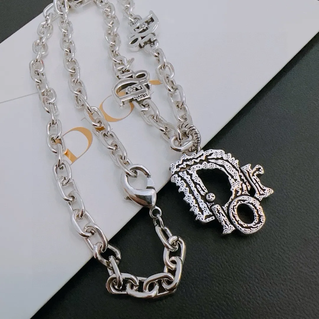 【DIOR】ネックレス、新しいネックレス万能シンプルファッションオーナメント240812