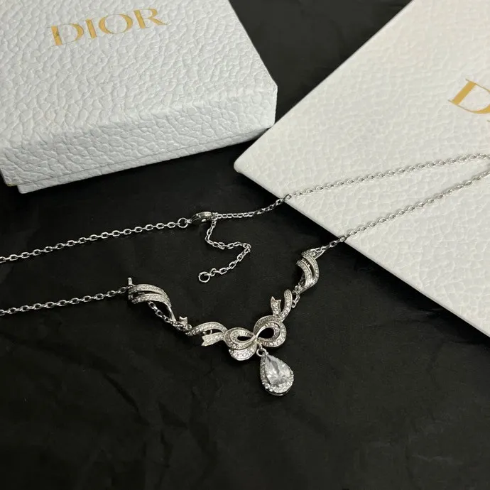 【DIOR】ネックレス、新しいネックレス万能シンプルファッションオーナメント