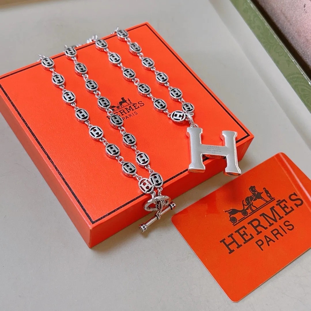【HERMES】ネックレス、新しいネックレス万能シンプルファッションオーナメント 240730