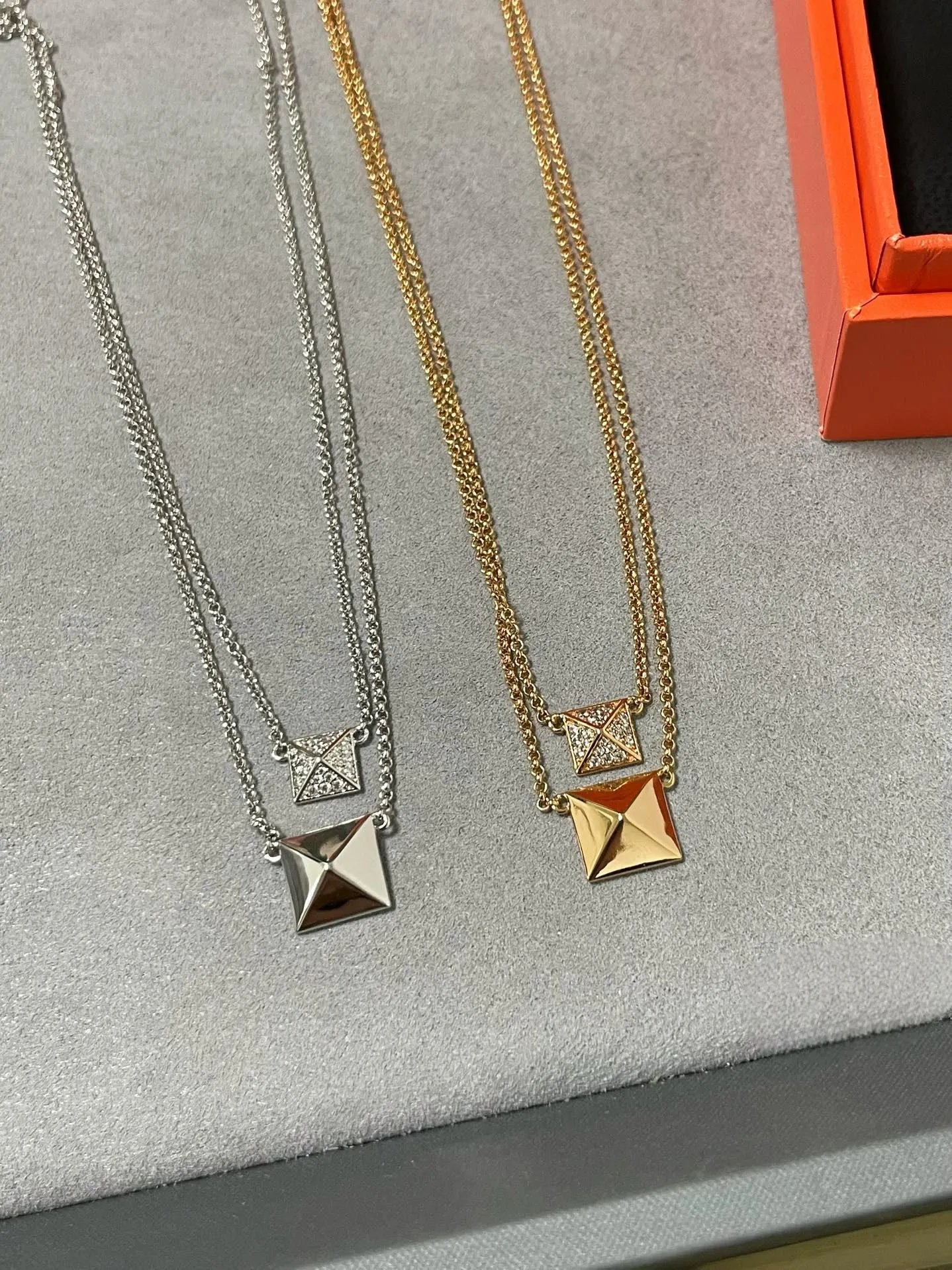 【HERMES】ネックレス、新しいネックレス万能シンプルファッションオーナメント 240730