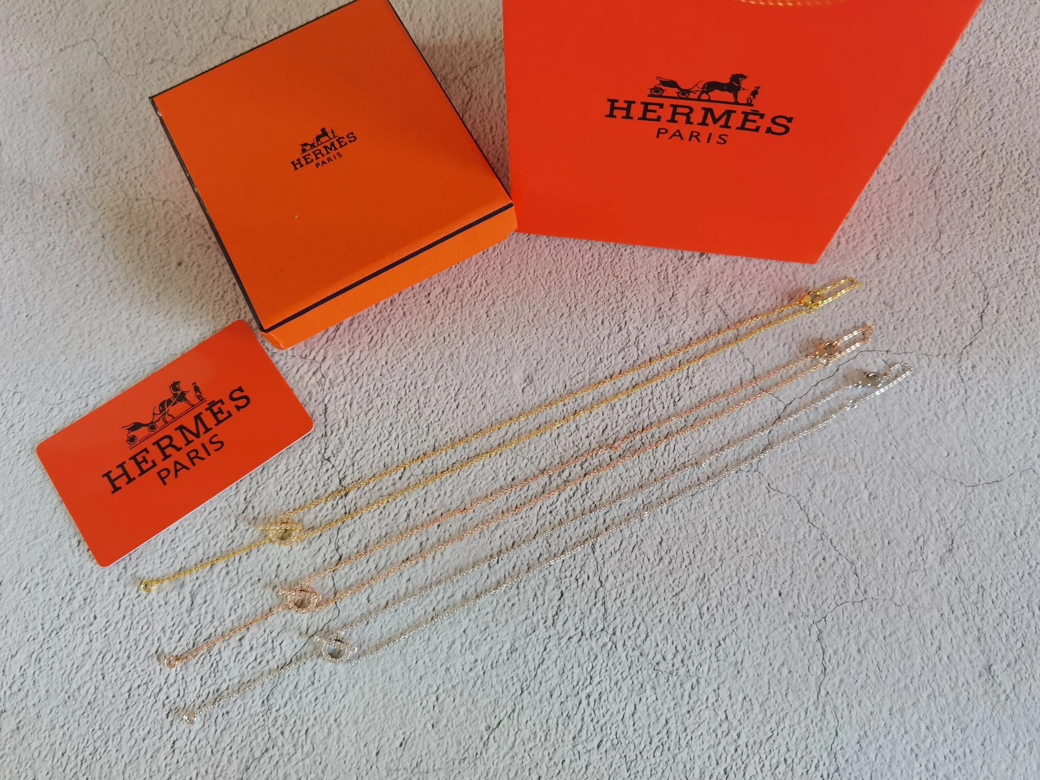 【HERMES 】ネックレス、新しいネックレス万能シンプルファッションオーナメント