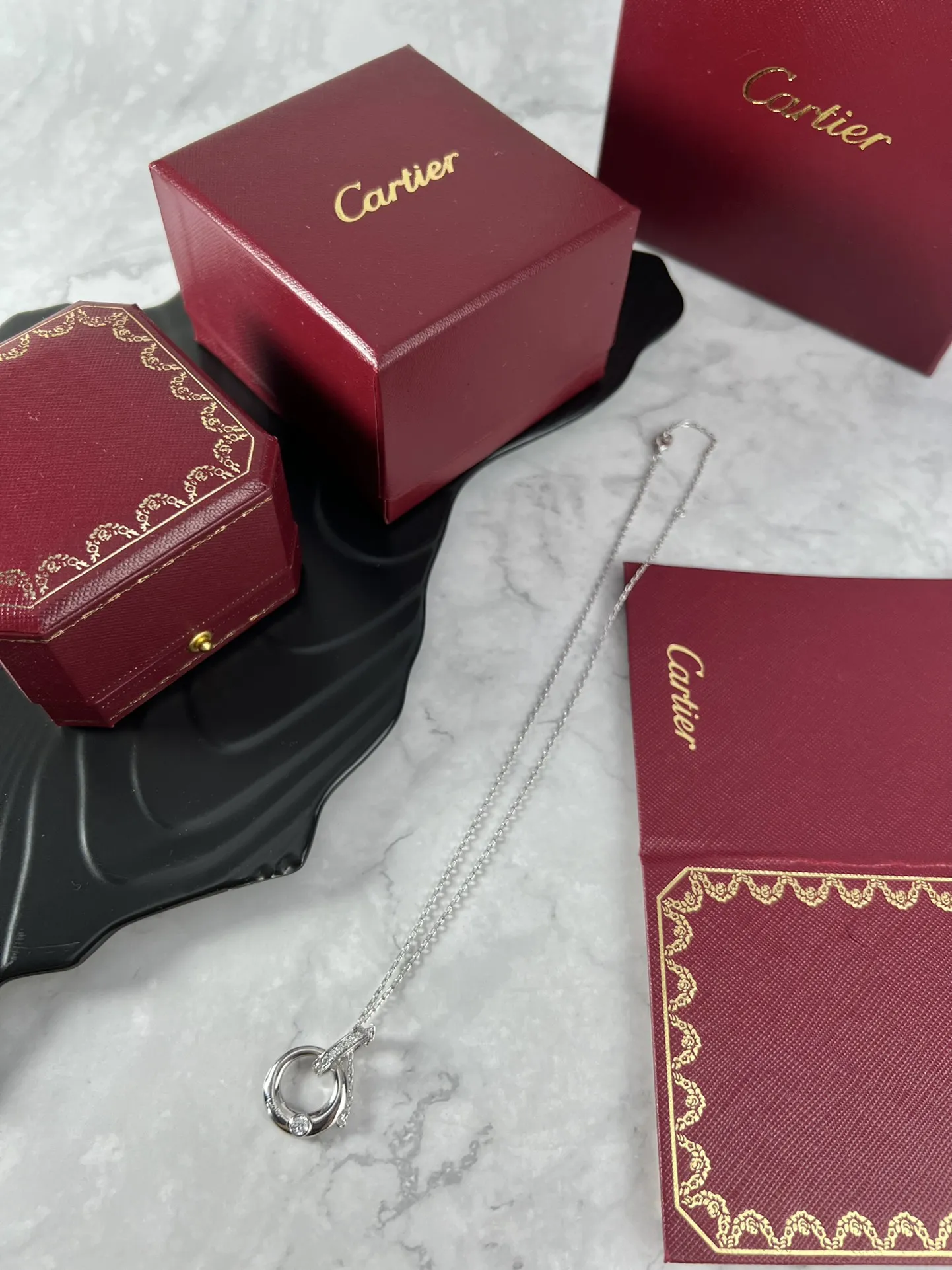 【CARTIER】ネックレス、新しいネックレス万能シンプルファッションオーナメント 2472
