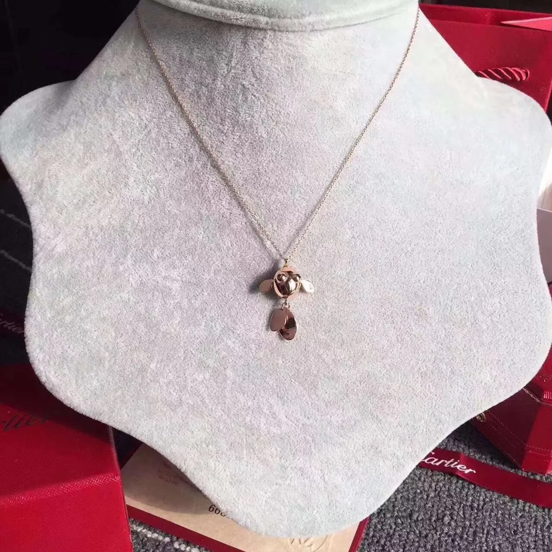 【CARTIER】ネックレス、新しいネックレス万能シンプルファッションオーナメント 24614