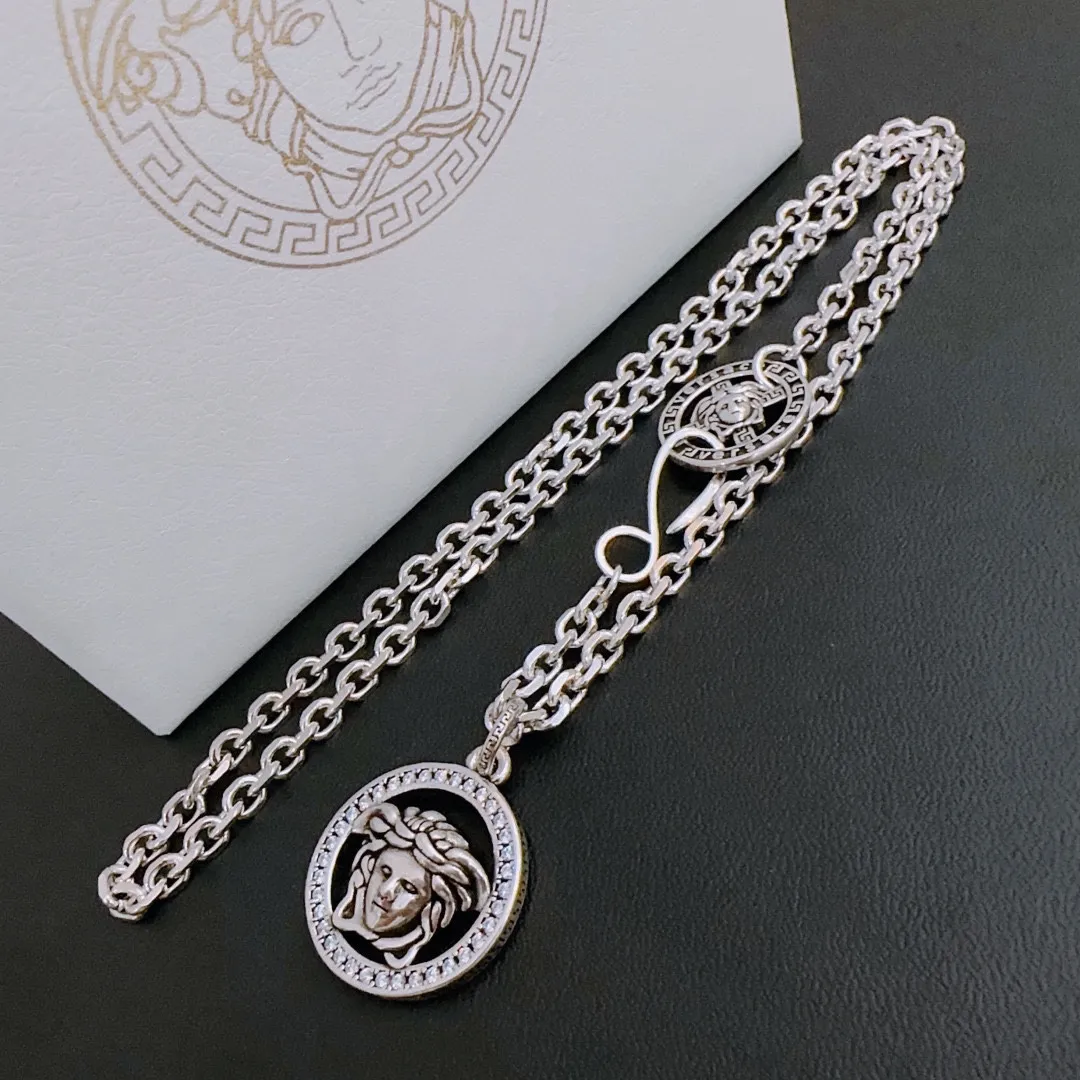 【VERSACE】ネックレス、新しいネックレス万能シンプルファッションオーナメント 2474