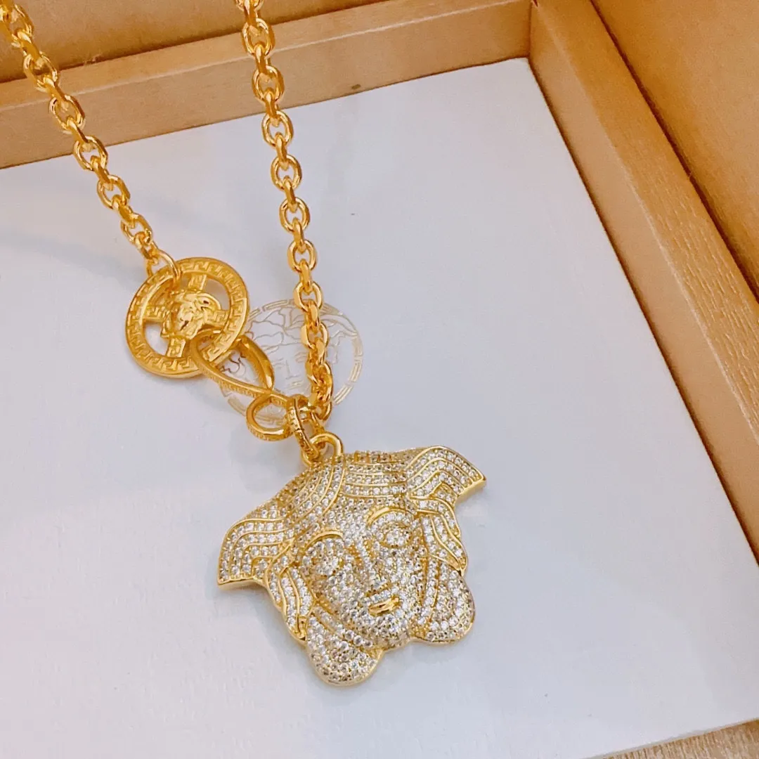 【VERSACE】ネックレス、新しいネックレス万能シンプルファッションオーナメント 2474