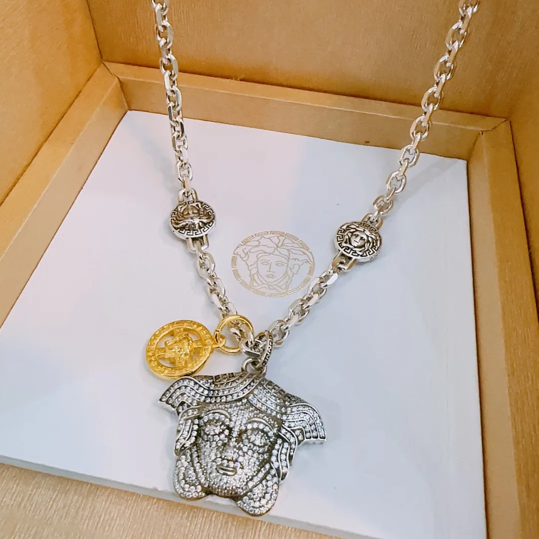 【VERSACE】ネックレス、新しいネックレス万能シンプルファッションオーナメント 2474