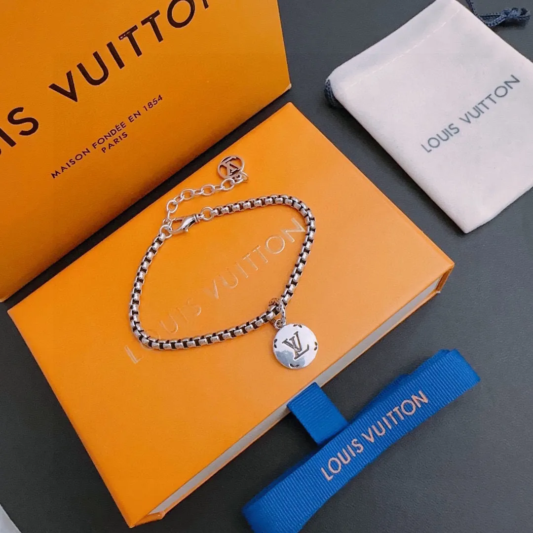 【LOUIS VUITTON】ブレスレット、ファッションシンプルなスタイル240813
