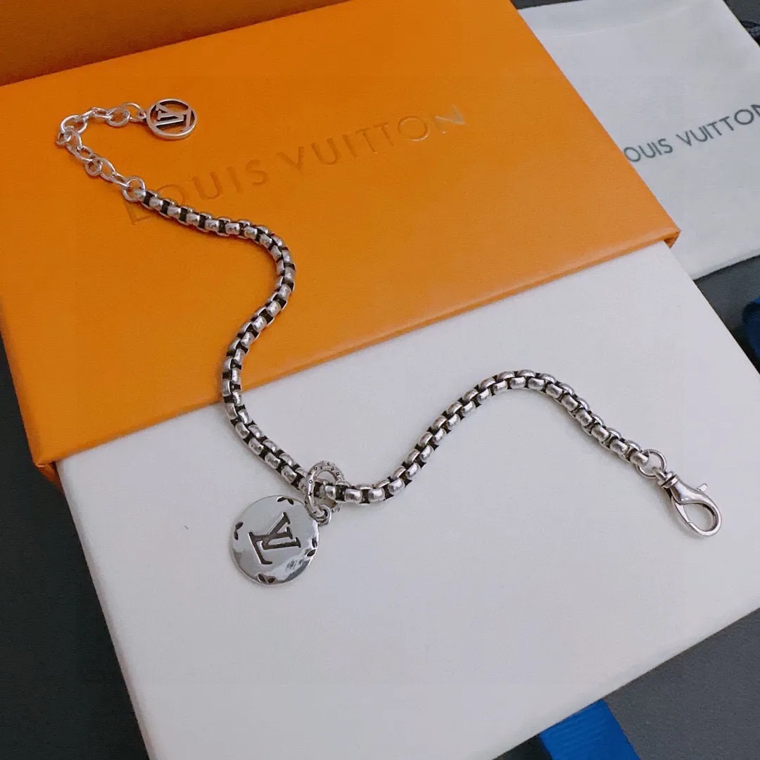 【LOUIS VUITTON】ブレスレット、ファッションシンプルなスタイル240813