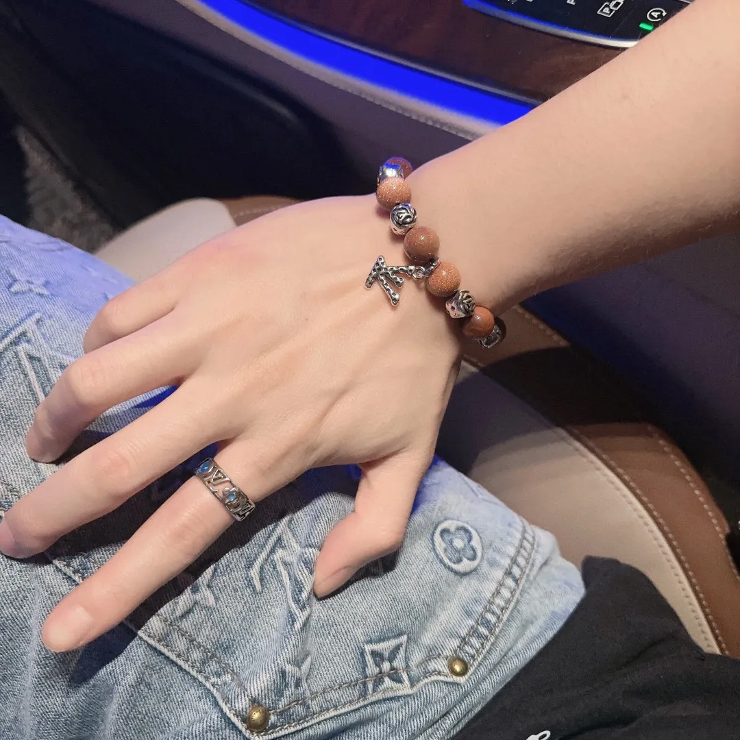 【LOUIS VUITTON】ブレスレット、ファッションシンプルなスタイル 240728