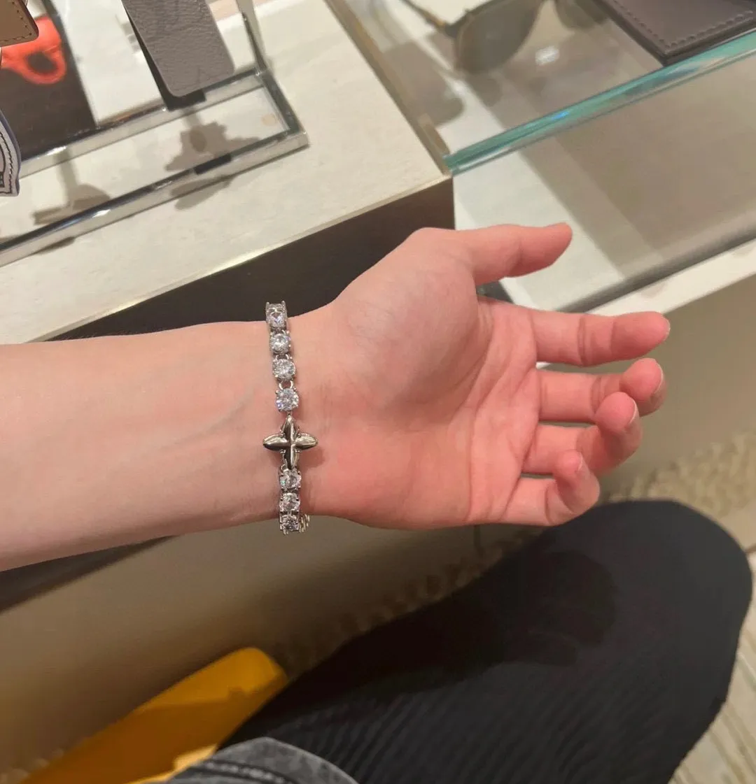 【LOUIS VUITTON】ブレスレット、ファッションシンプルなスタイル