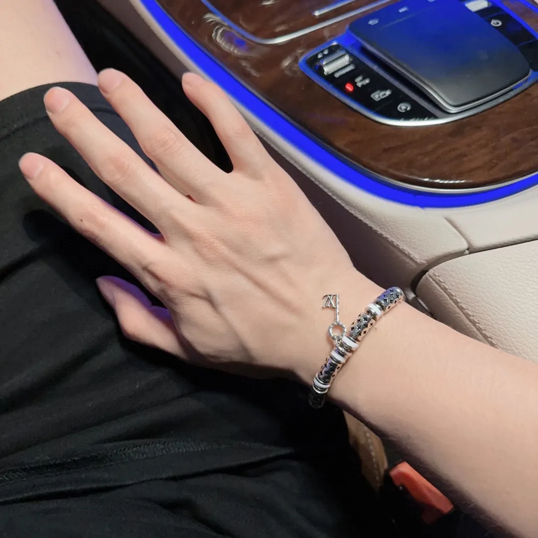 【LOUIS VUITTON】ブレスレット、ファッションシンプルなスタイル