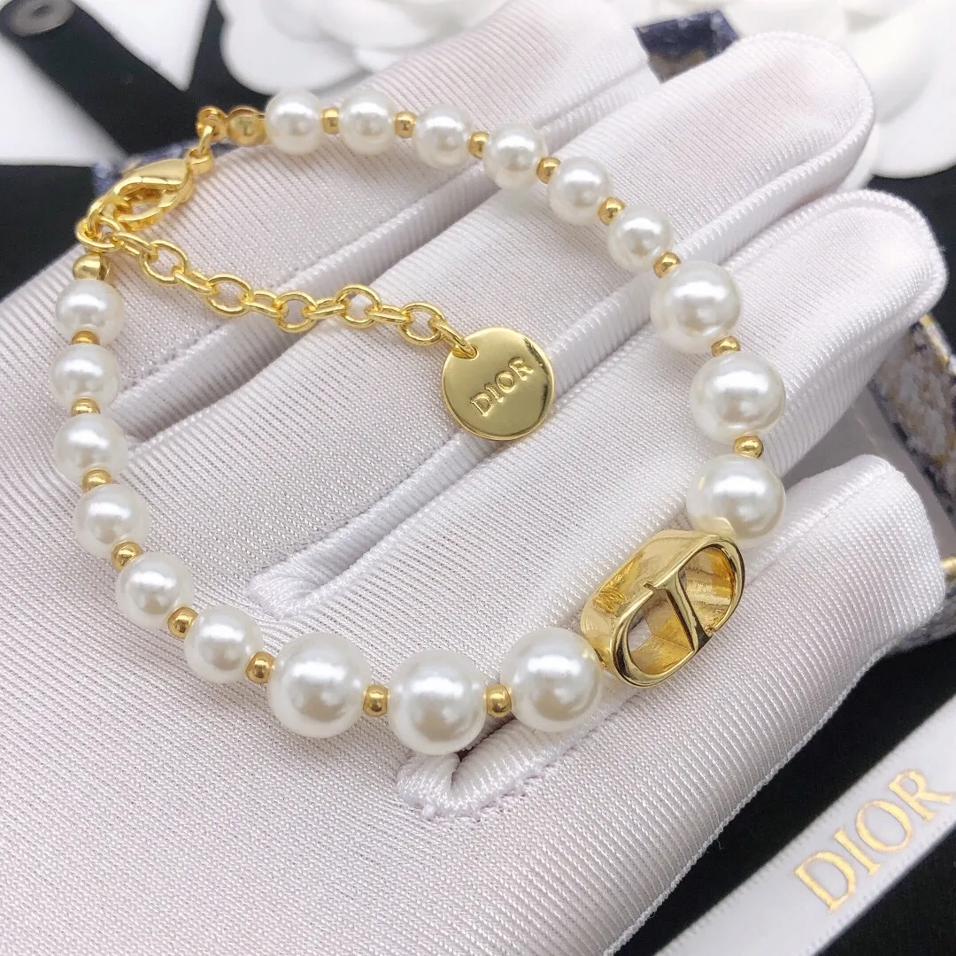 【DIOR】ブレスレット、ファッションシンプルなスタイル 240730