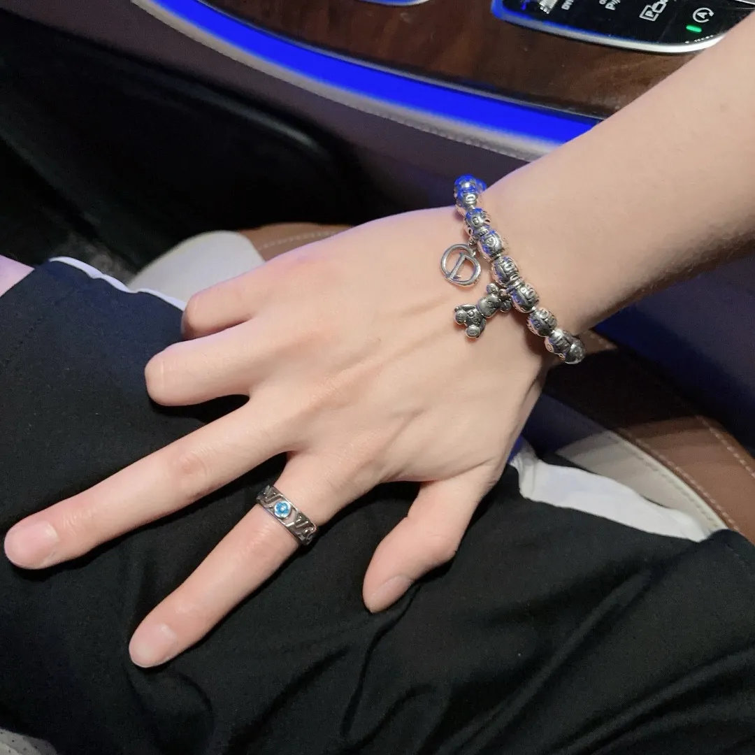 【DIOR】ブレスレット、ファッションシンプルなスタイル 240730