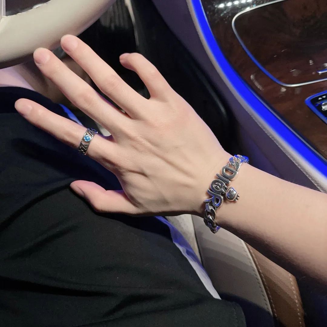 【DIOR】ブレスレット、ファッションシンプルなスタイル 240730
