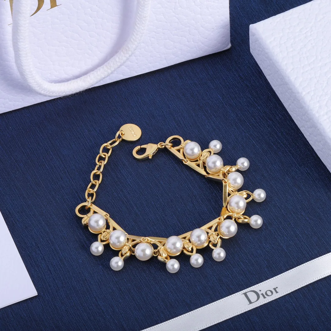 【DIOR】ブレスレット、ファッションシンプルなスタイル