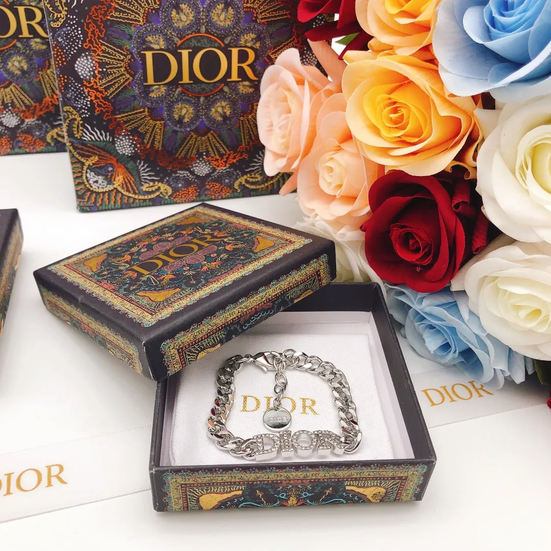 【DIOR】ブレスレット、ファッションシンプルなスタイル