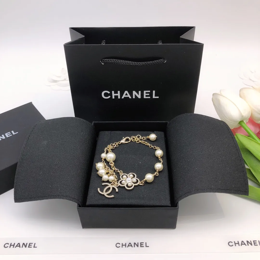 【CHANEL】ブレスレット  ファッションオールマッチ 240814