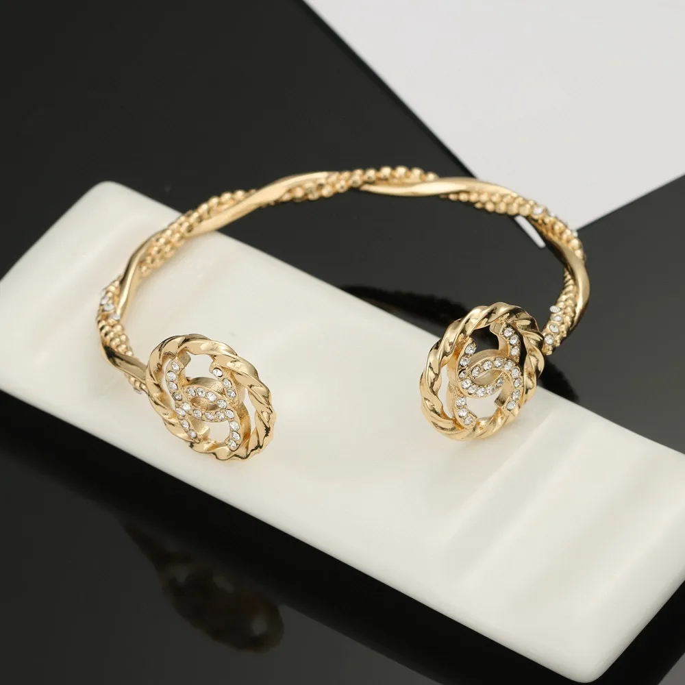 【CHANEL】ブレスレット、ファッションシンプルなスタイル 2471