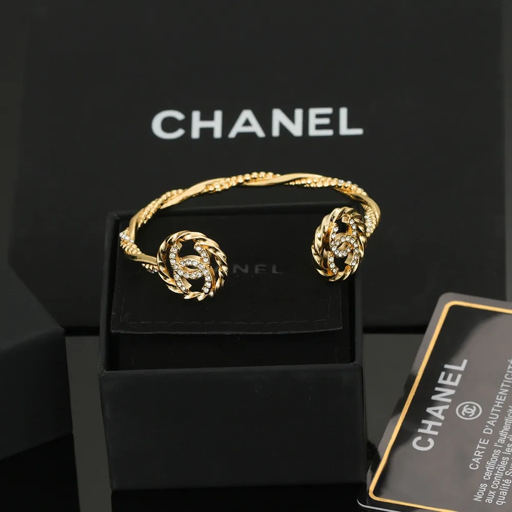 【CHANEL】ブレスレット、ファッションシンプルなスタイル 2471