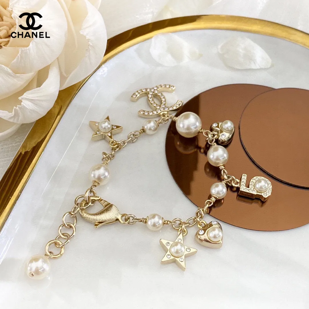 【CHANEL】 ブレスレット、ファッションシンプルなスタイル