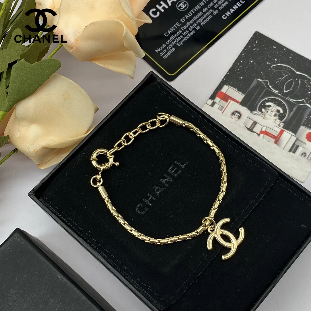 【CHANEL】ブレスレット、ファッションシンプルなスタイル