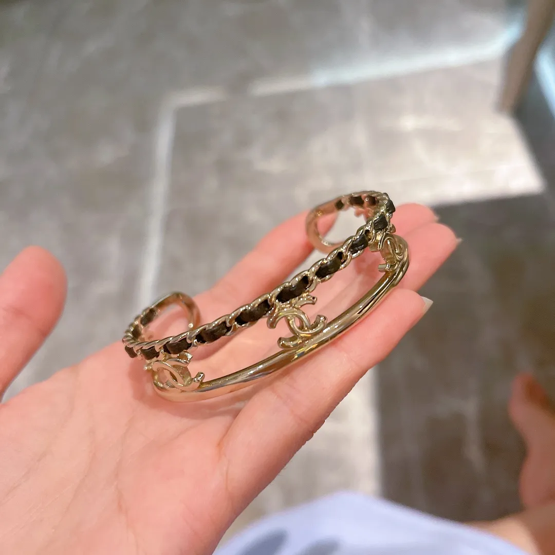【CHANEL】ブレスレット、ファッションシンプルなスタイル