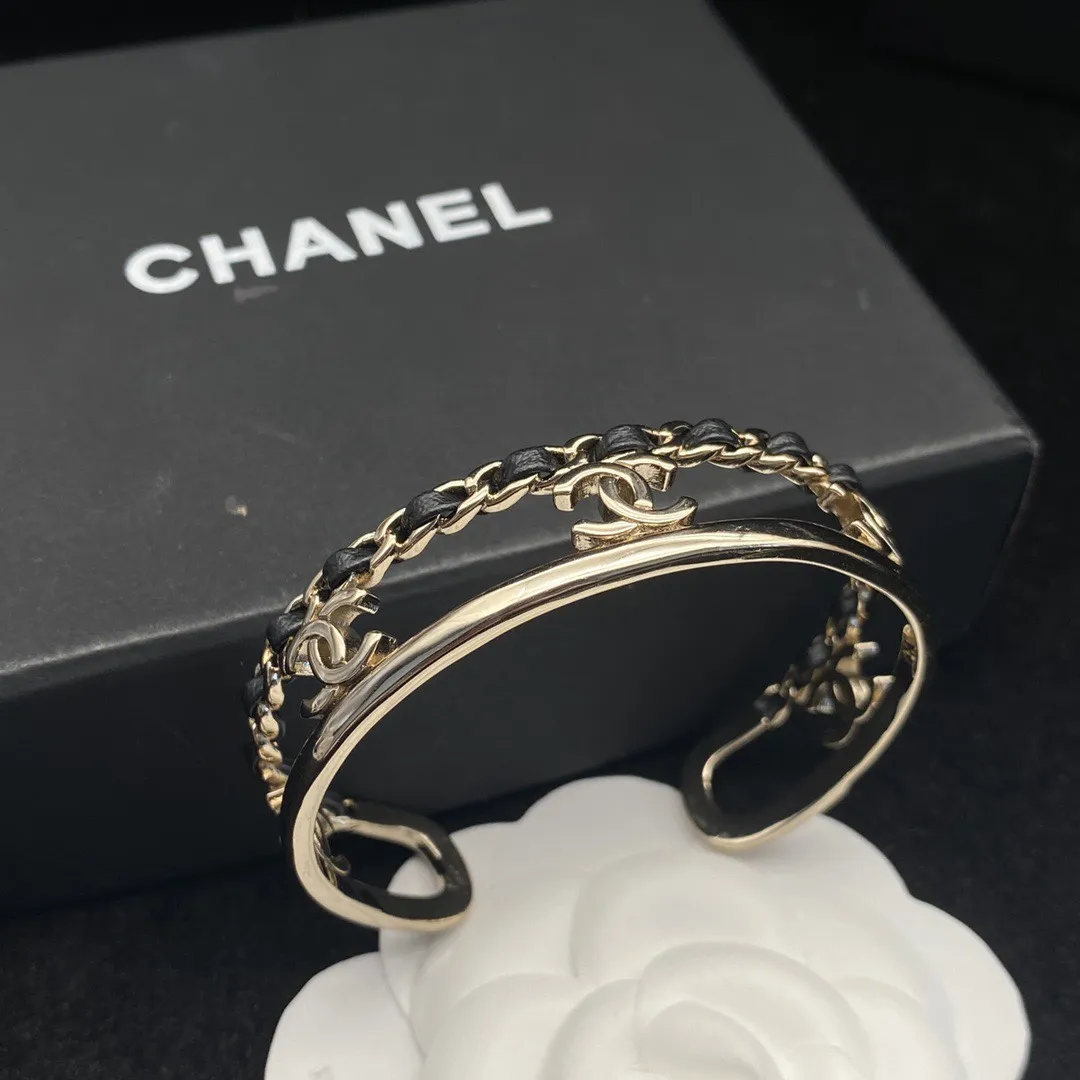 【CHANEL】ブレスレット、ファッションシンプルなスタイル
