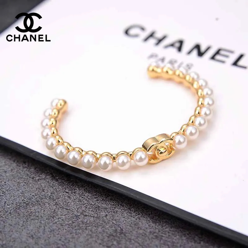 【CHANEL】ブレスレット、ファッションシンプルなスタイル