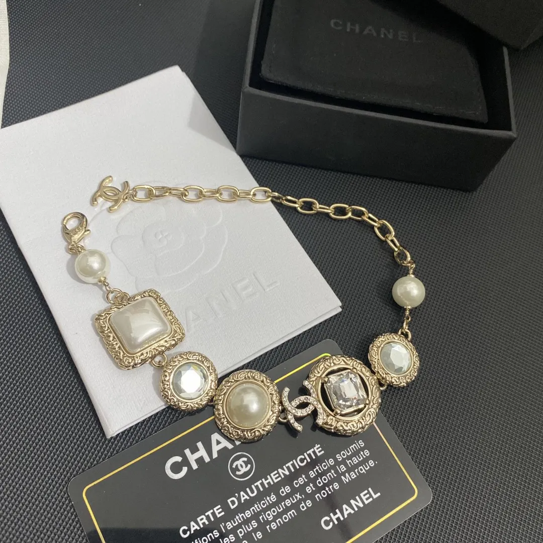【CHANEL】ブレスレット、ファッションシンプルなスタイル