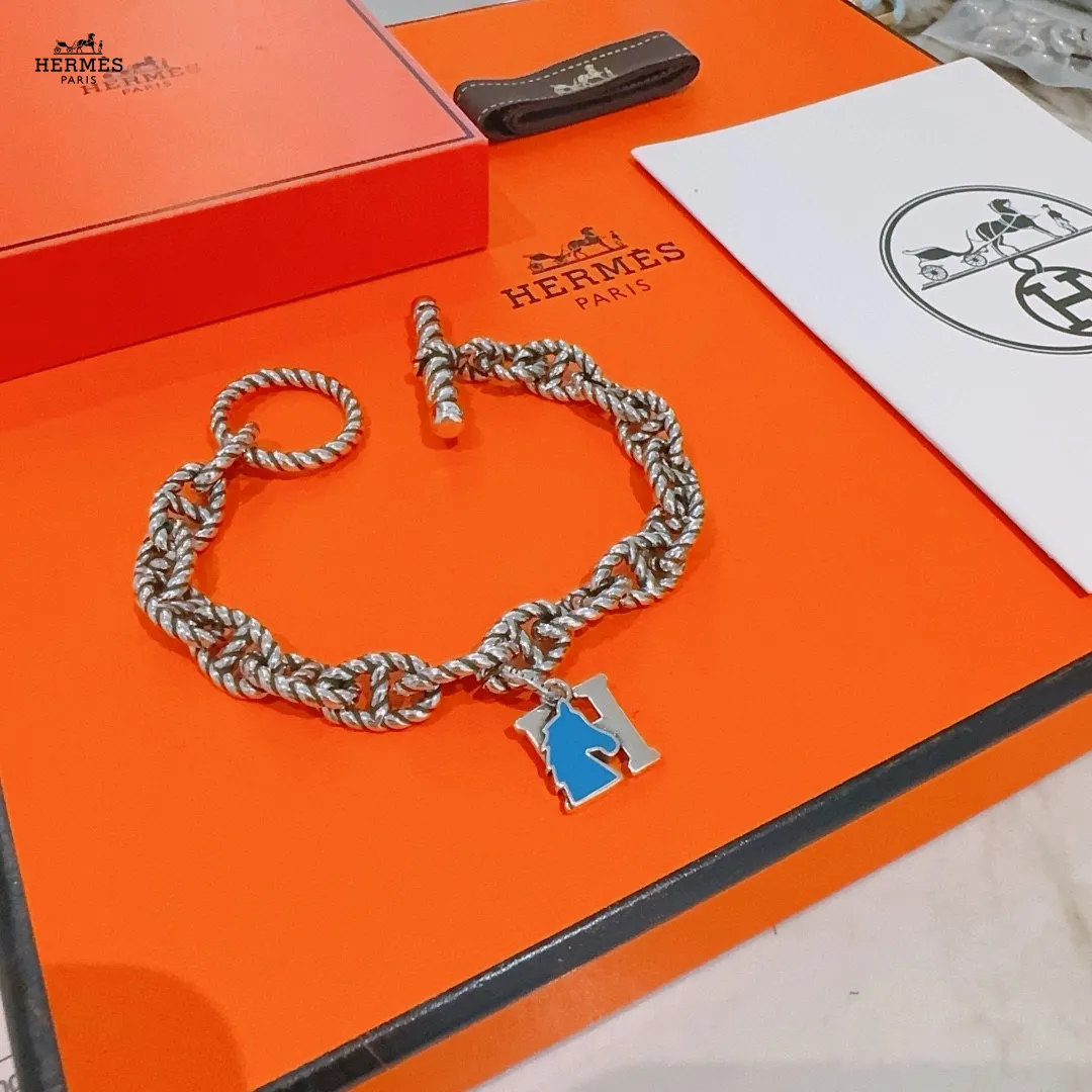 【HERMES】ブレスレット、ファッションシンプルなスタイル  240730