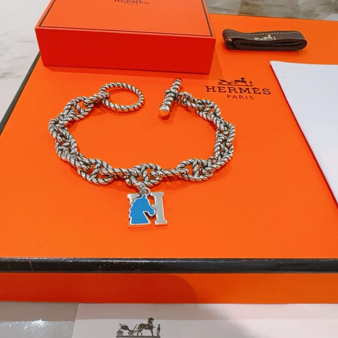 【HERMES】ブレスレット、ファッションシンプルなスタイル  240730