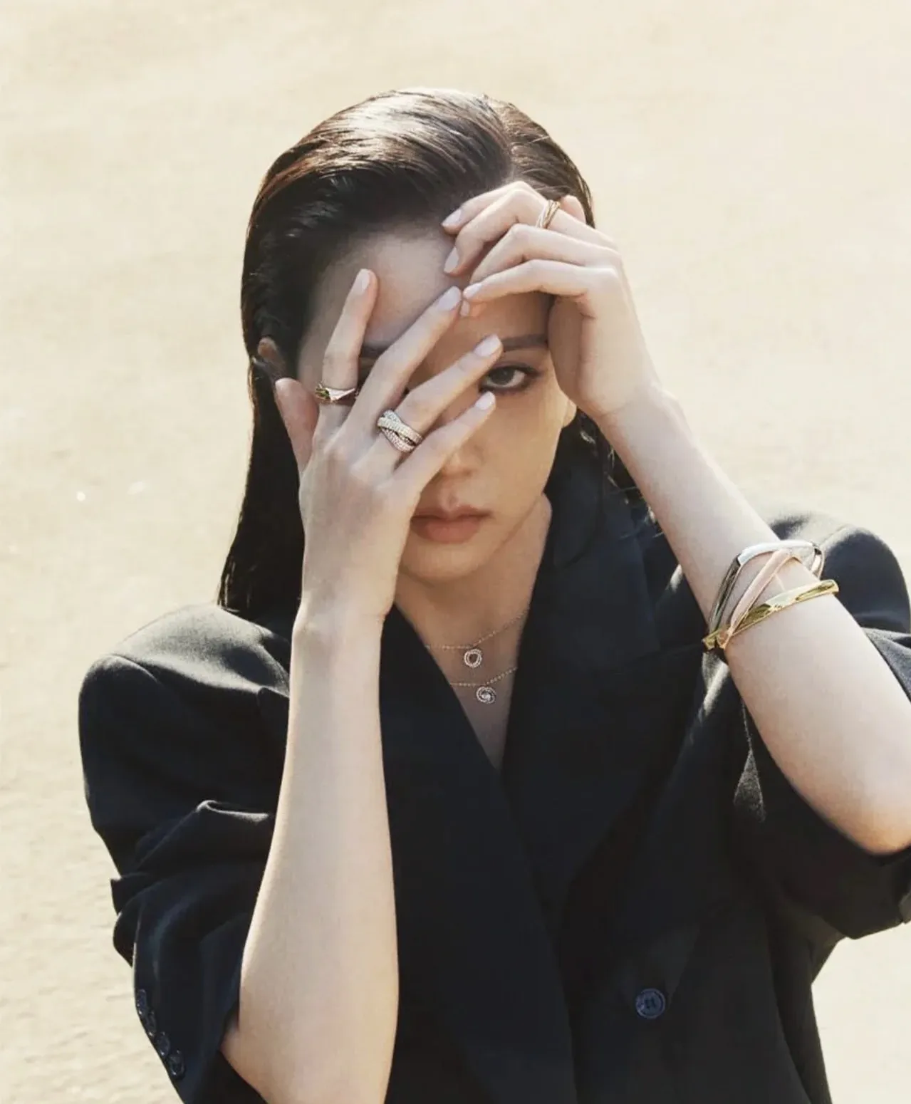 【CARTIER】ブレスレット、ファッションシンプルなスタイル 240729