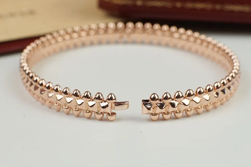 【CARTIER】ブレスレット、ファッションシンプルなスタイル 2472