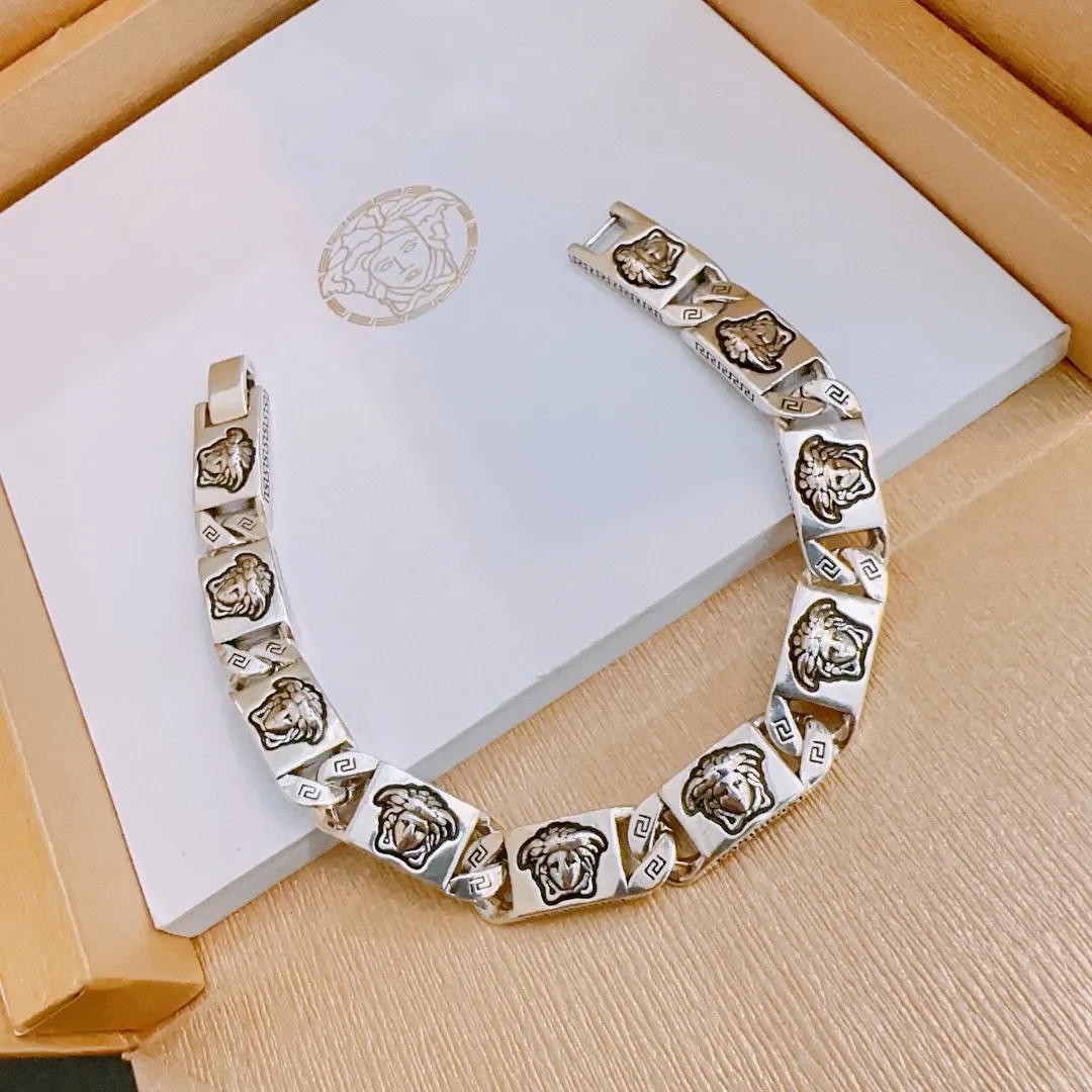 【VERSACE】ブレスレット、ファッションシンプルなスタイル 2474