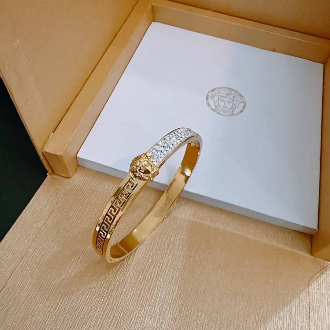 【VERSACE】ブレスレット、ファッションシンプルなスタイル 2474