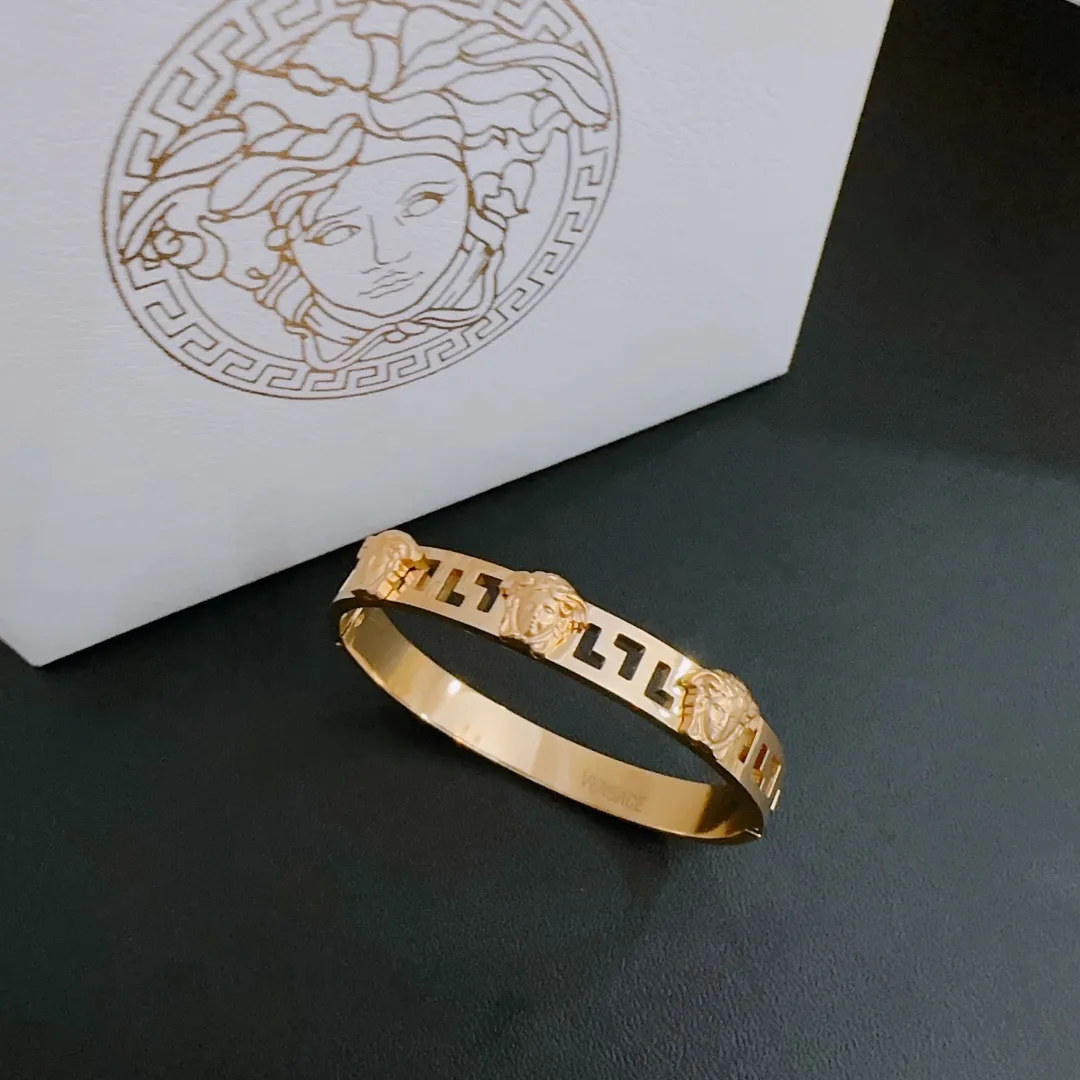 【VERSACE】ブレスレット、ファッションシンプルなスタイル 2474